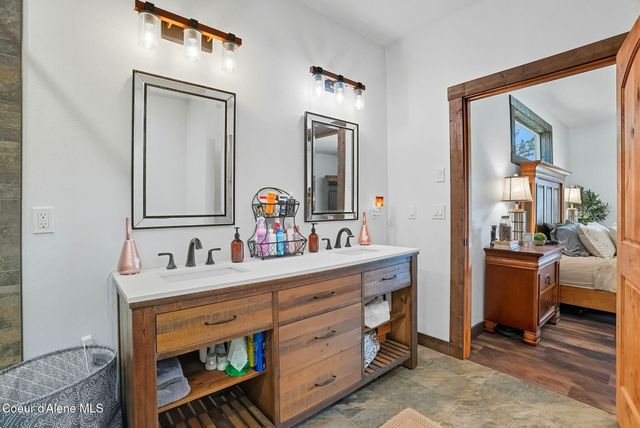 530 Cottonwood Dr, St. Maries, ID 83861