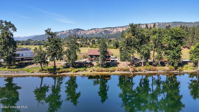 530 Cottonwood Dr, St. Maries, ID 83861