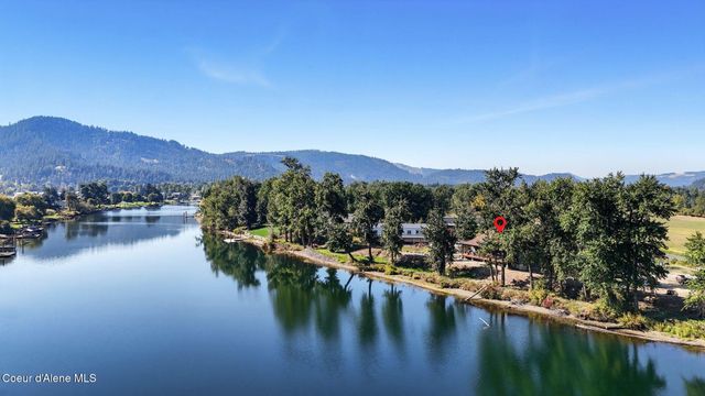 530 Cottonwood Dr, St. Maries, ID 83861