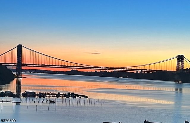 1203 River Rd 11D, Edgewater Boro, NJ 07020