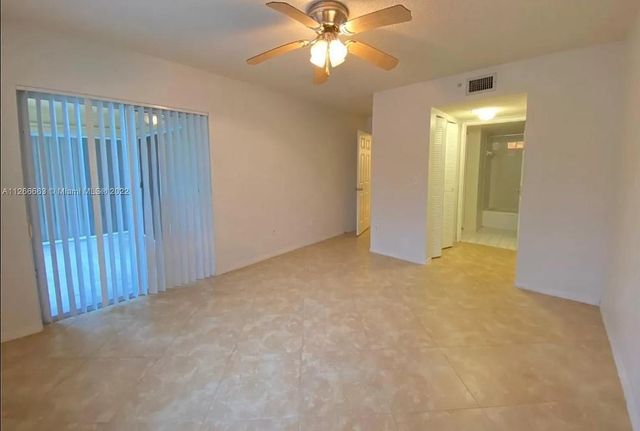 2600 S University Drive 207, Davie, FL 33328
