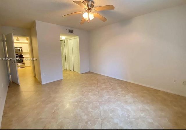 2600 S University Drive 207, Davie, FL 33328