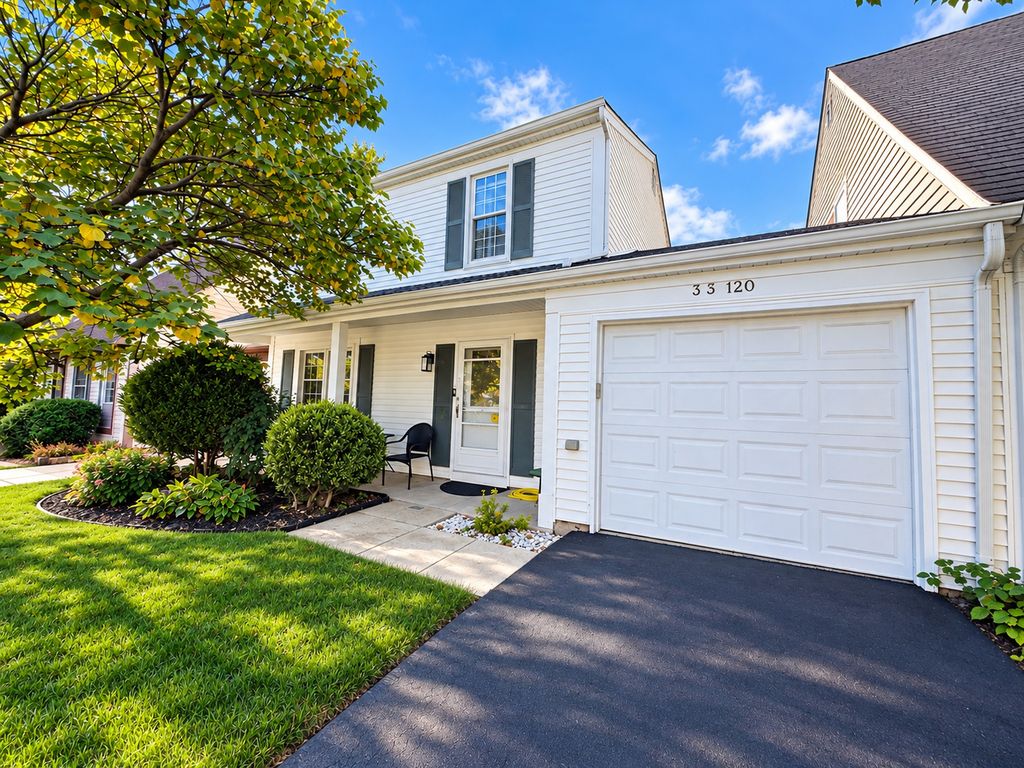 3S120 Briarwood Drive, Warrenville, IL 60555 — exterior