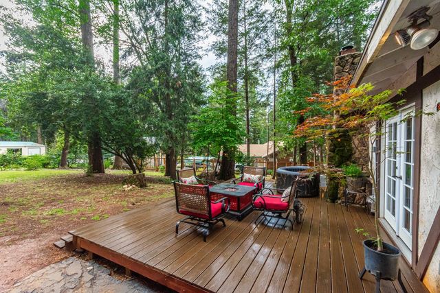 5342 Buttonwood Ct, Foresthill, CA 95631