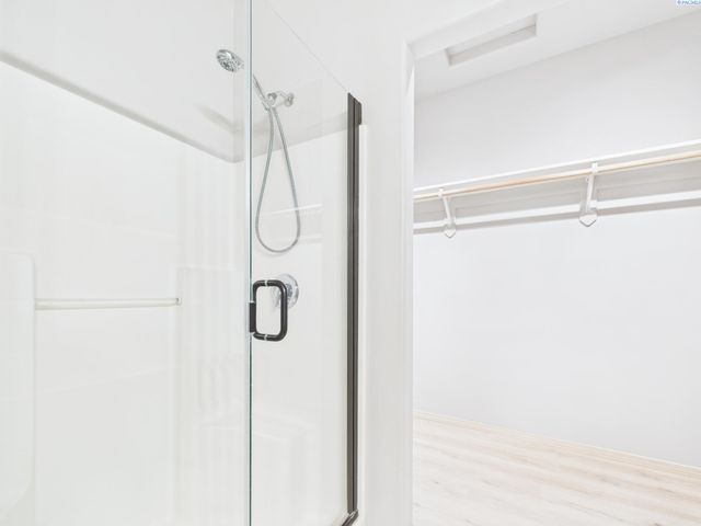 4215 W 2nd Ave, Kennewick, WA 99336