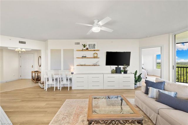 1065 Borghese LN # 706, Naples, FL 34114