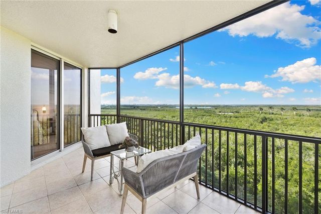 1065 Borghese LN # 706, Naples, FL 34114