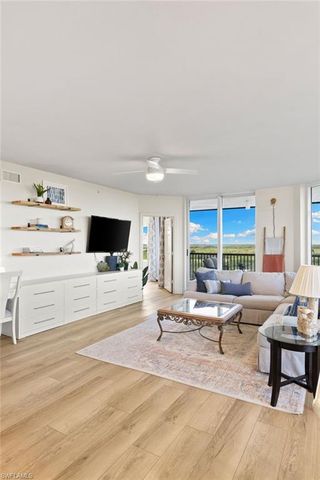 1065 Borghese LN # 706, Naples, FL 34114