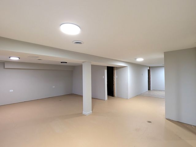 14844 Dearborn Street, Dolton, IL 60419