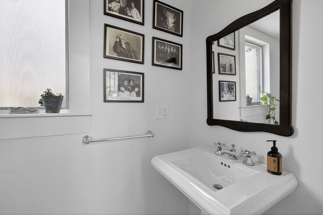 5 Webster Place, Provincetown, MA 02657