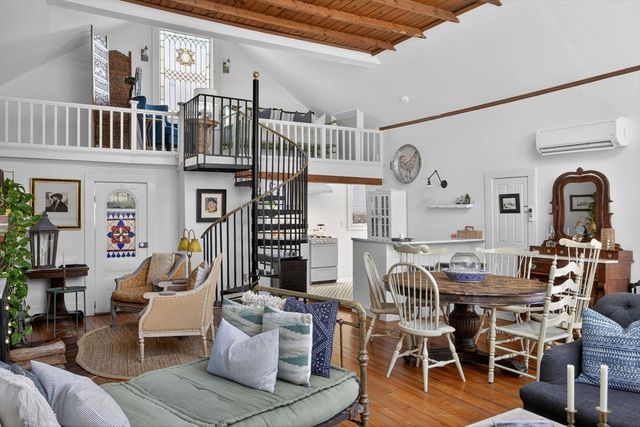 5 Webster Place, Provincetown, MA 02657