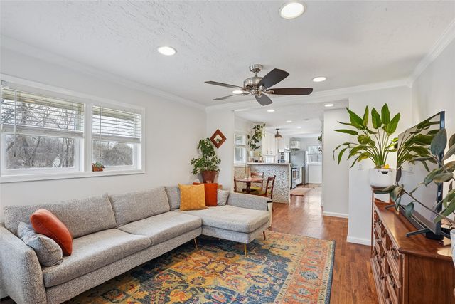 4950 NW 47th Avenue, Des Moines, IA 50310