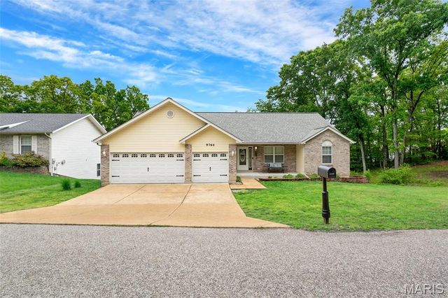 9764 Lee Drive, Hillsboro, MO 63050