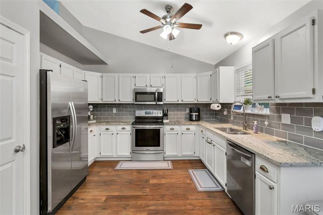9764 Lee Drive, Hillsboro, MO 63050