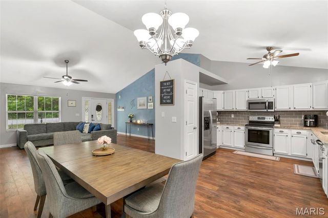9764 Lee Drive, Hillsboro, MO 63050