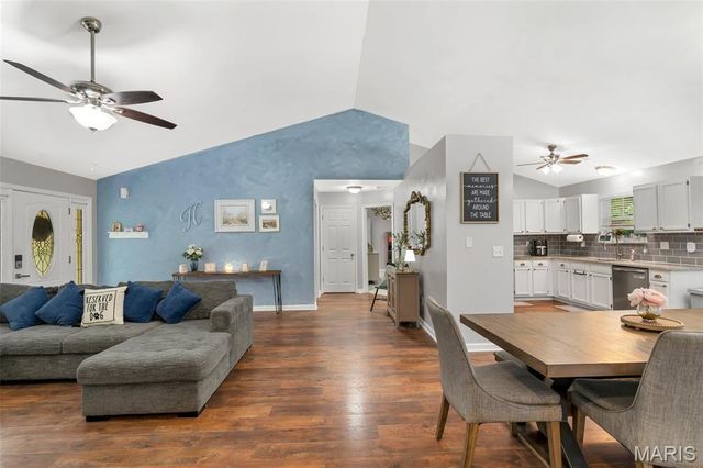 9764 Lee Drive, Hillsboro, MO 63050