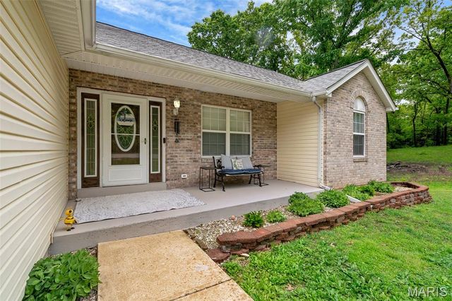 9764 Lee Drive, Hillsboro, MO 63050