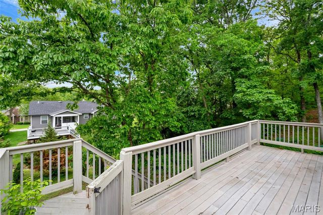 9764 Lee Drive, Hillsboro, MO 63050