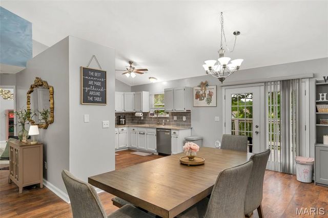 9764 Lee Drive, Hillsboro, MO 63050