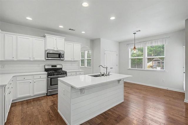 144 Boxwood Way, Dallas, GA 30132