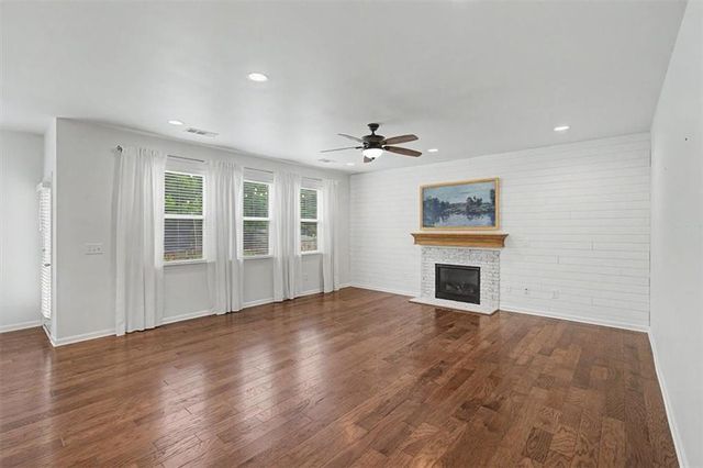 144 Boxwood Way, Dallas, GA 30132