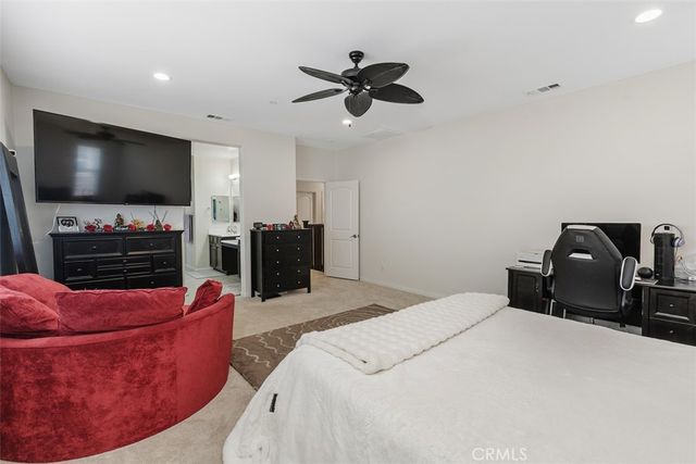 30532 Hollybrooke Lane, Murrieta, CA 92563