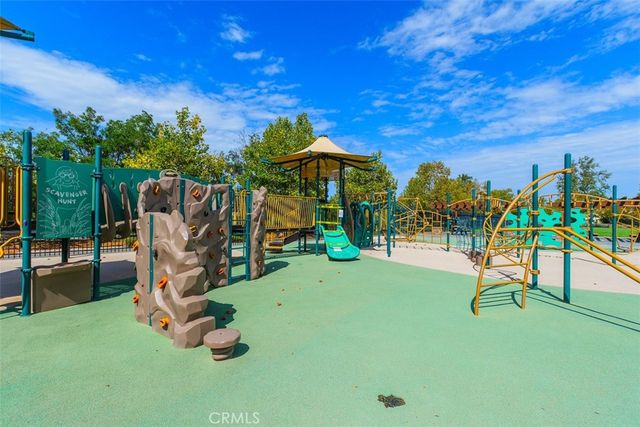 30532 Hollybrooke Lane, Murrieta, CA 92563
