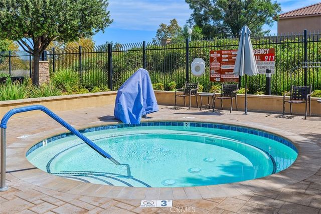 30532 Hollybrooke Lane, Murrieta, CA 92563
