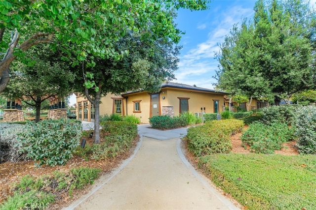 30532 Hollybrooke Lane, Murrieta, CA 92563