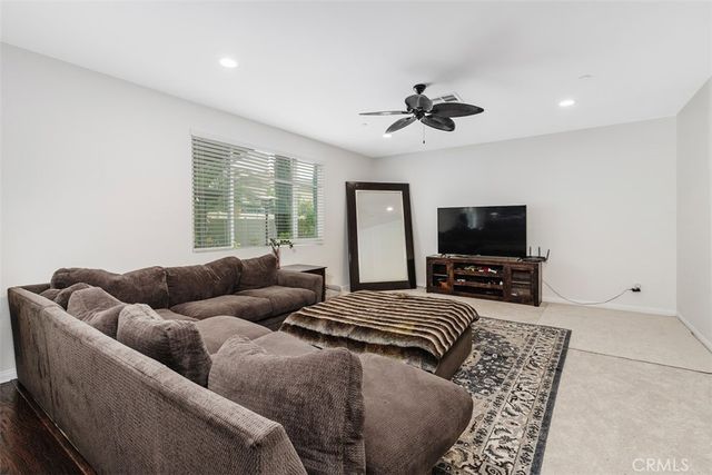 30532 Hollybrooke Lane, Murrieta, CA 92563