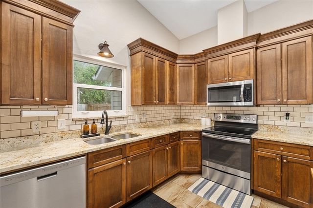 3515 NW 39TH PLACE, Gainesville, FL 32605