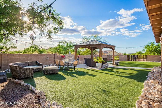 7185 W Resthaven Place, Tucson, AZ 85757