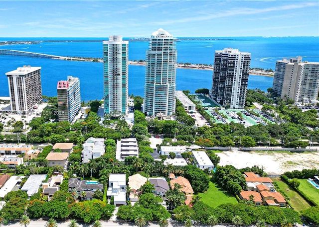 2101 Brickell Avenue 1907, Miami, FL 33129