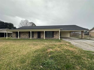 519 Magnolia Drive, Jennings, LA 70546