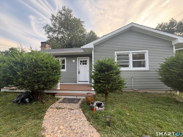 26 Mabel Avenue, Danbury, CT 06811