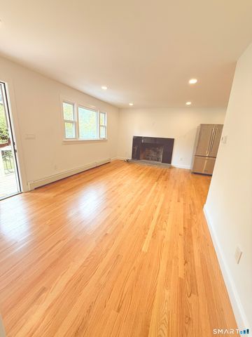 26 Mabel Avenue, Danbury, CT 06811