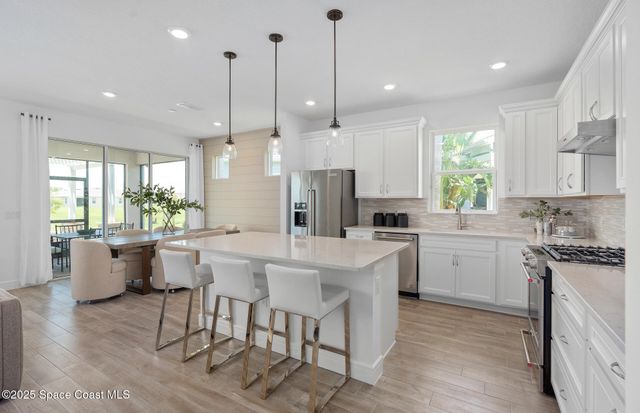 9118 Serenade Drive, Melbourne, FL 32940
