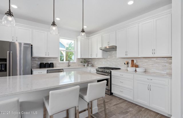9118 Serenade Drive, Melbourne, FL 32940