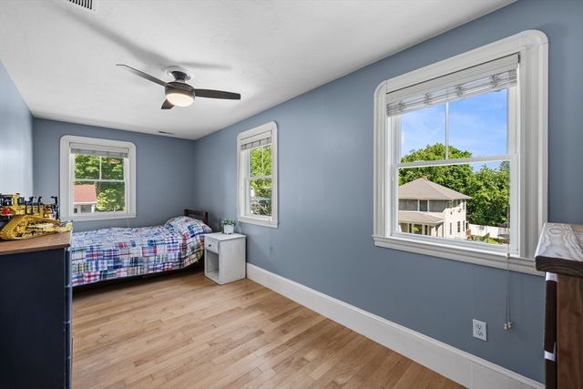 16 Hazen Ave, Haverhill, MA 01830