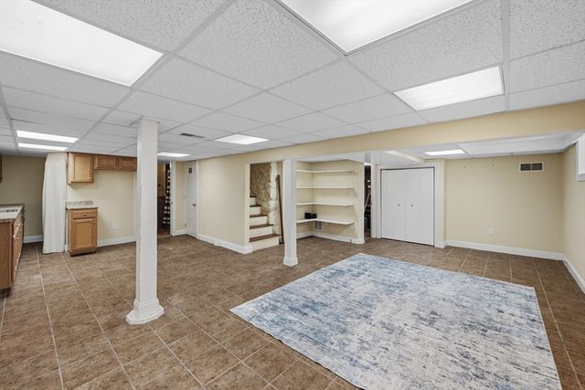 16 Hazen Ave, Haverhill, MA 01830