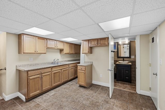 16 Hazen Ave, Haverhill, MA 01830