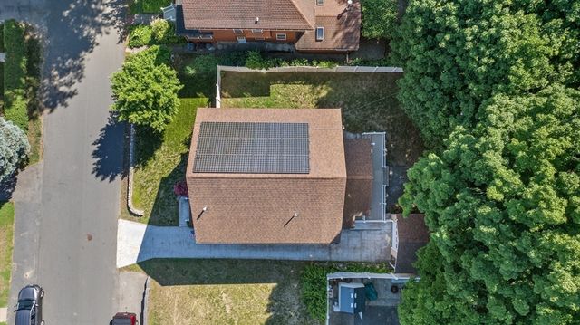 16 Hazen Ave, Haverhill, MA 01830