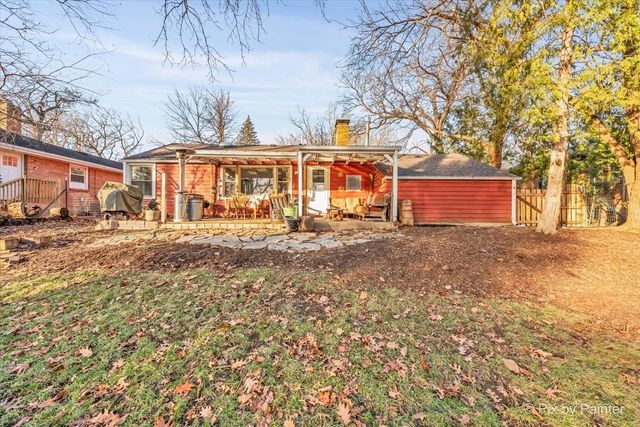 833 Forest Avenue, Elgin, IL 60120