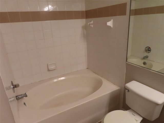 5608 PINNACLE HEIGHTS CIRCLE 109, Tampa, FL 33624