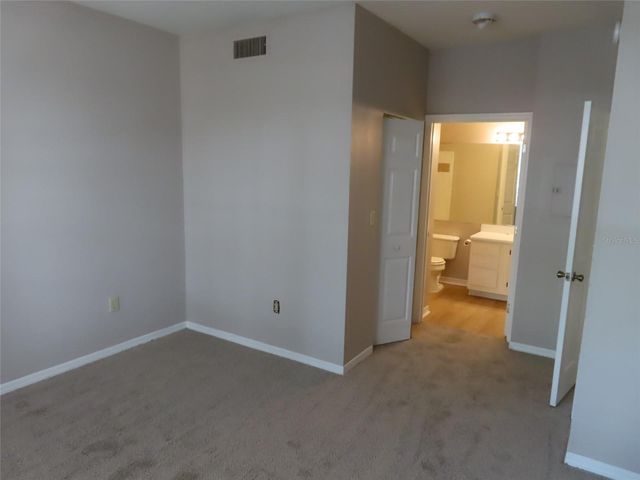 5608 PINNACLE HEIGHTS CIRCLE 109, Tampa, FL 33624