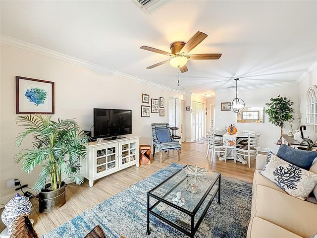 6570 Royal Palm Boulevard 312, Margate, FL 33063