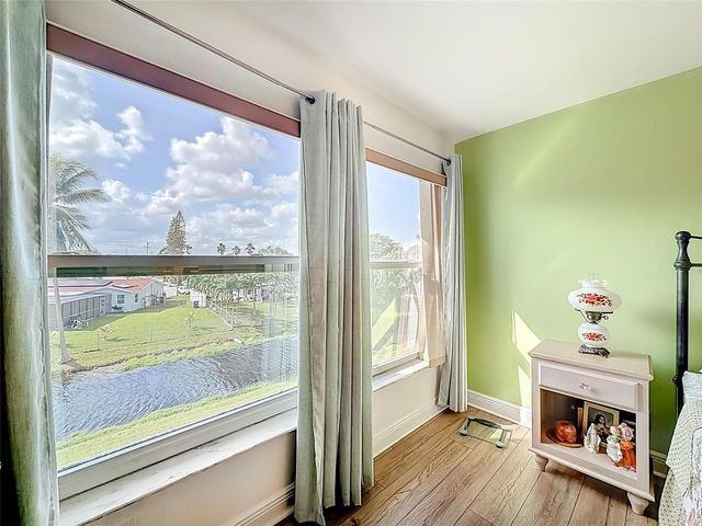 6570 Royal Palm Boulevard 312, Margate, FL 33063
