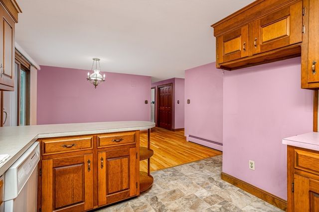 30 Scotland Avenue, Salem, NH 03079