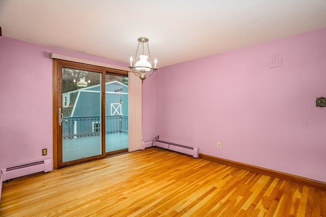 30 Scotland Avenue, Salem, NH 03079