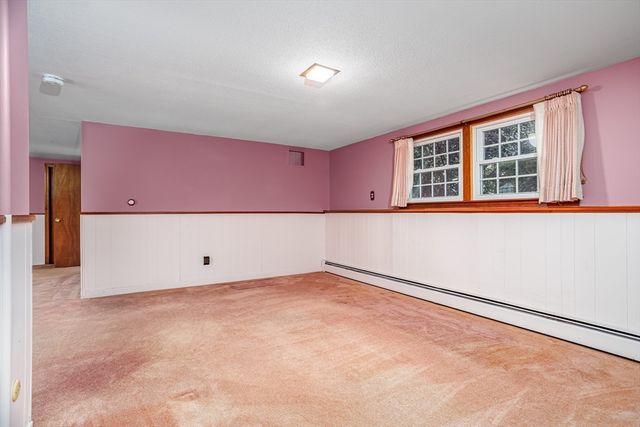 30 Scotland Avenue, Salem, NH 03079